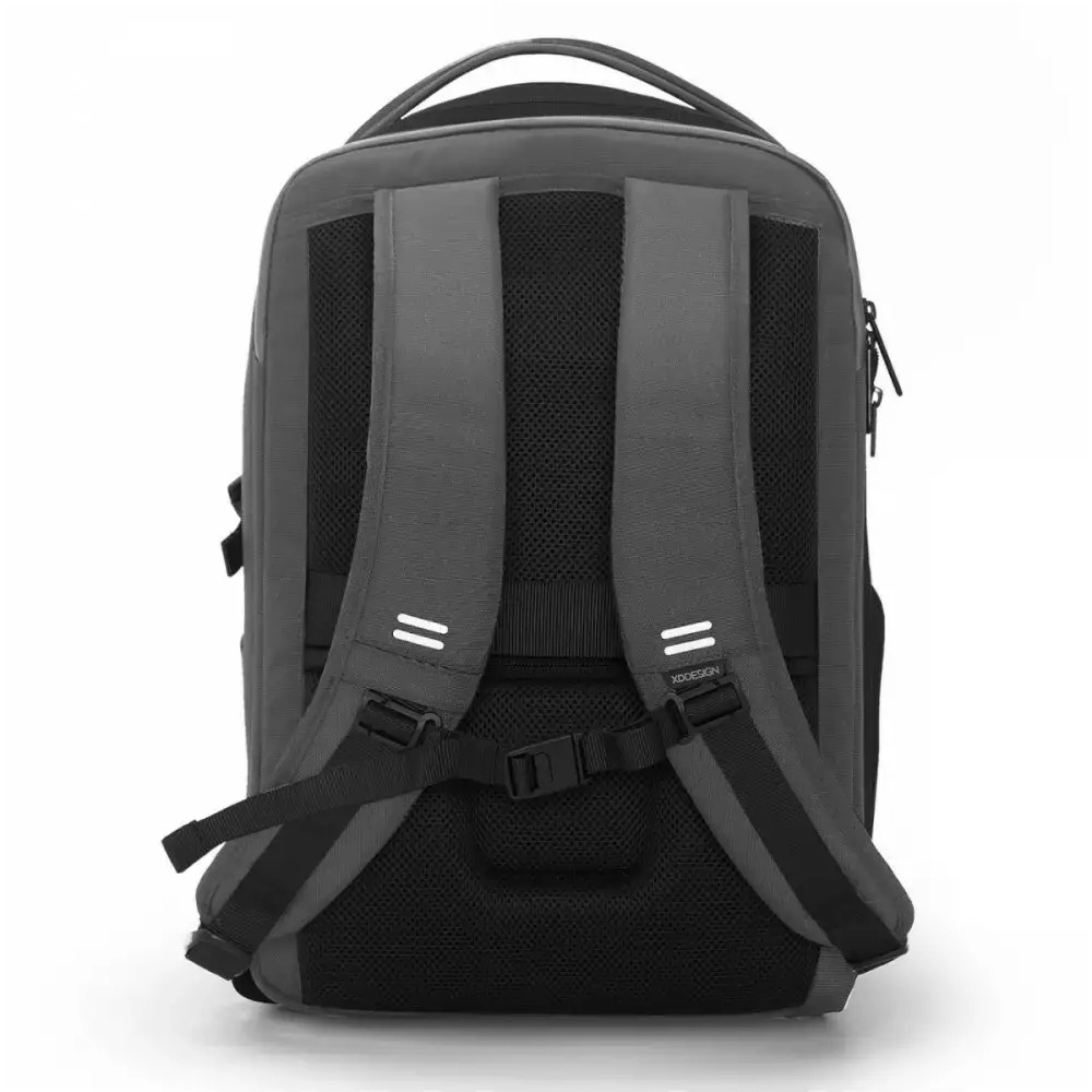 Рюкзак XD Design Bizz Backpack 18-25 л Anthracite P705.932