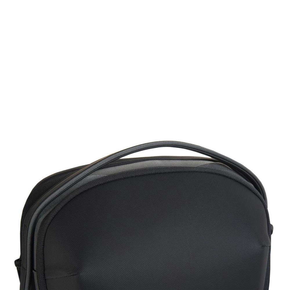 Рюкзак XD Design Bizz Backpack 18-25 л Anthracite P705.932