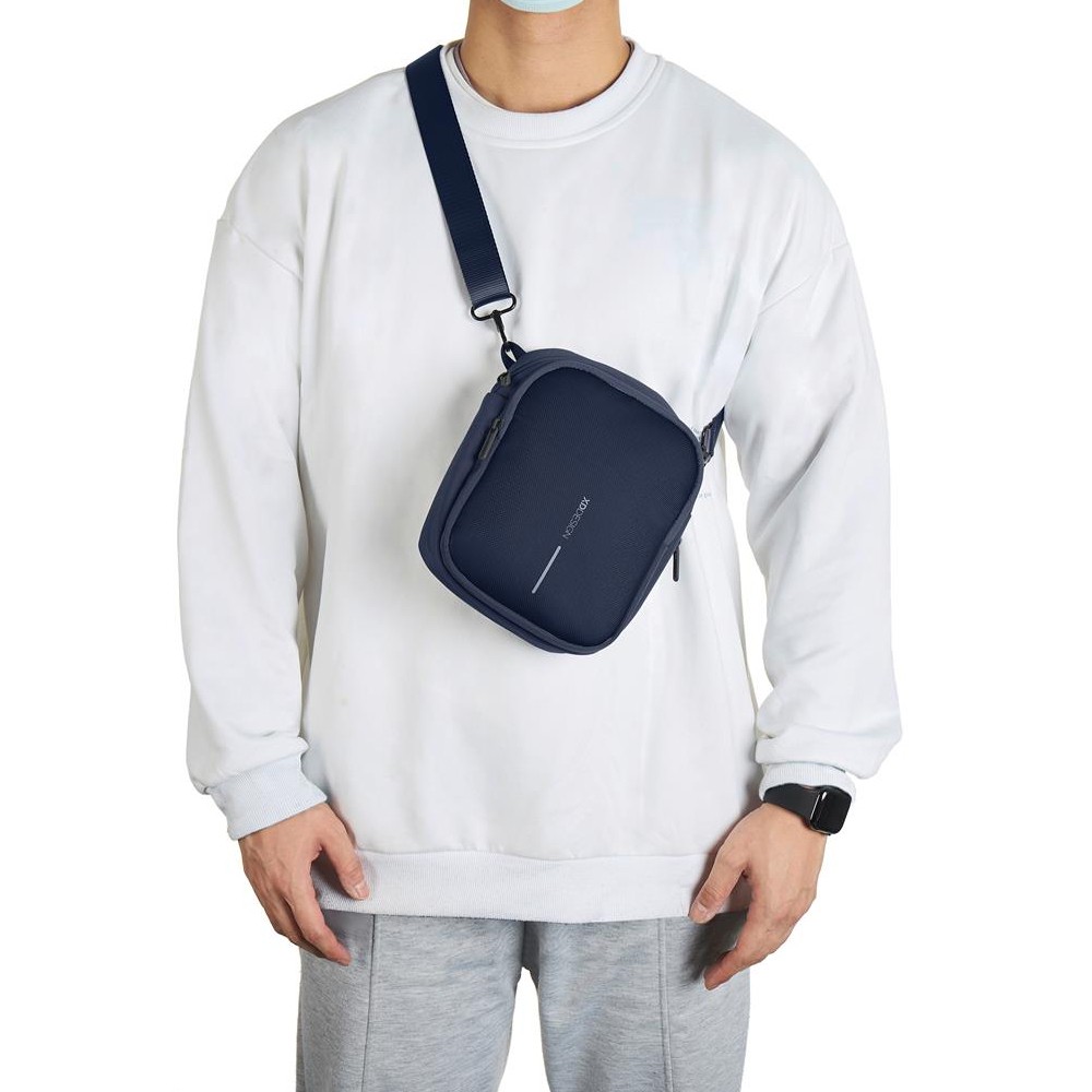 Рюкзак XD Design Boxy Sling Navy 2,5 л P705.955