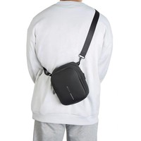 Сумка-слінг XD Design Boxy Sling Black 2,5 л P705.951