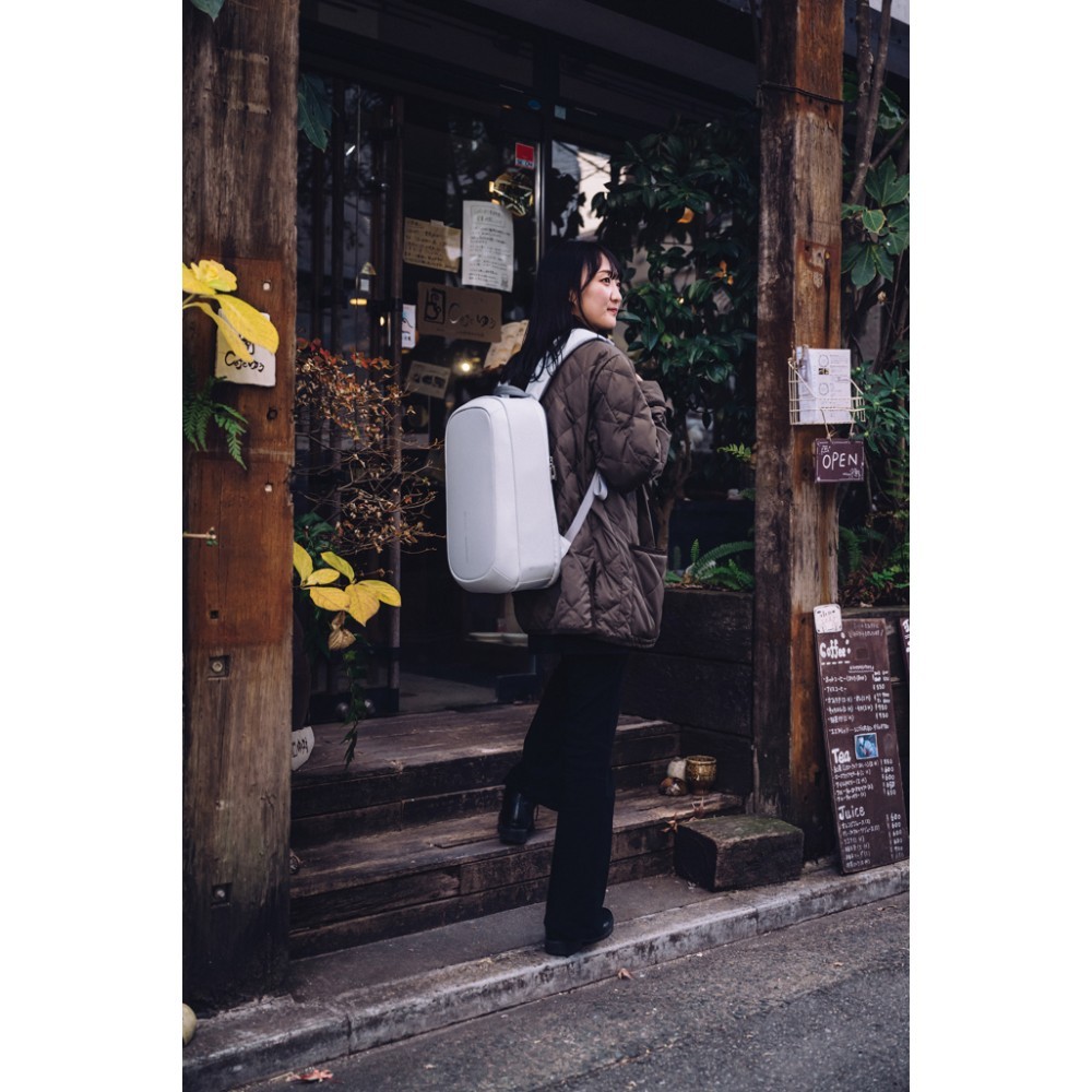 Рюкзак XD Design Bobby Edge Light Grey P706.2503