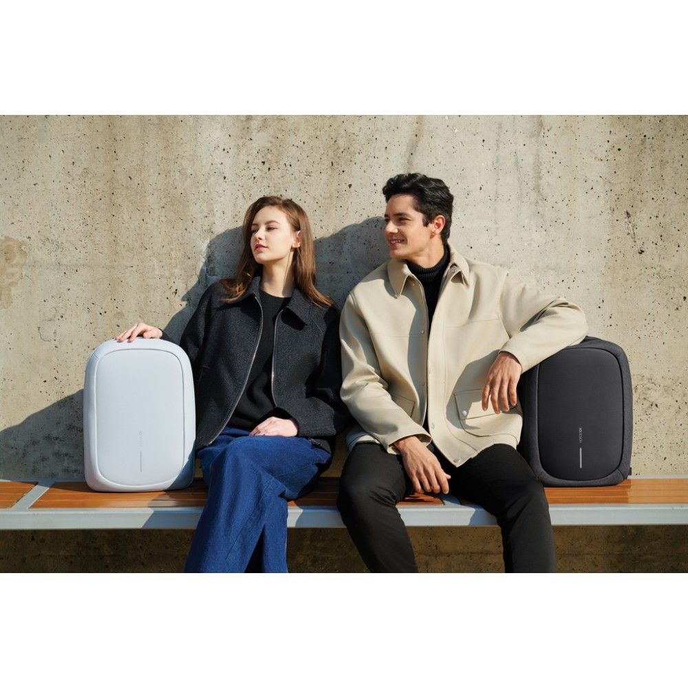 Рюкзак XD Design Bobby Edge Light Grey P706.2503