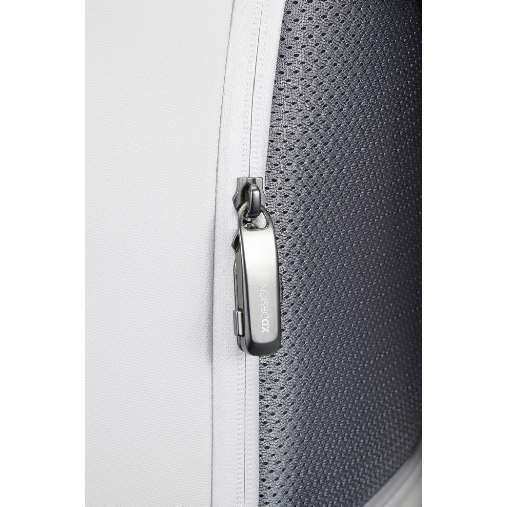 Рюкзак XD Design Bobby Edge Light Grey P706.2503