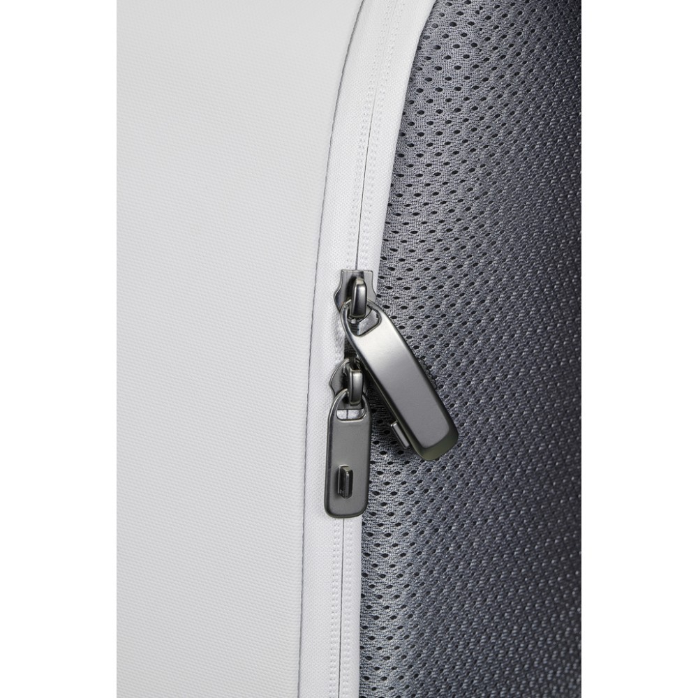 Рюкзак XD Design Bobby Edge Light Grey P706.2503