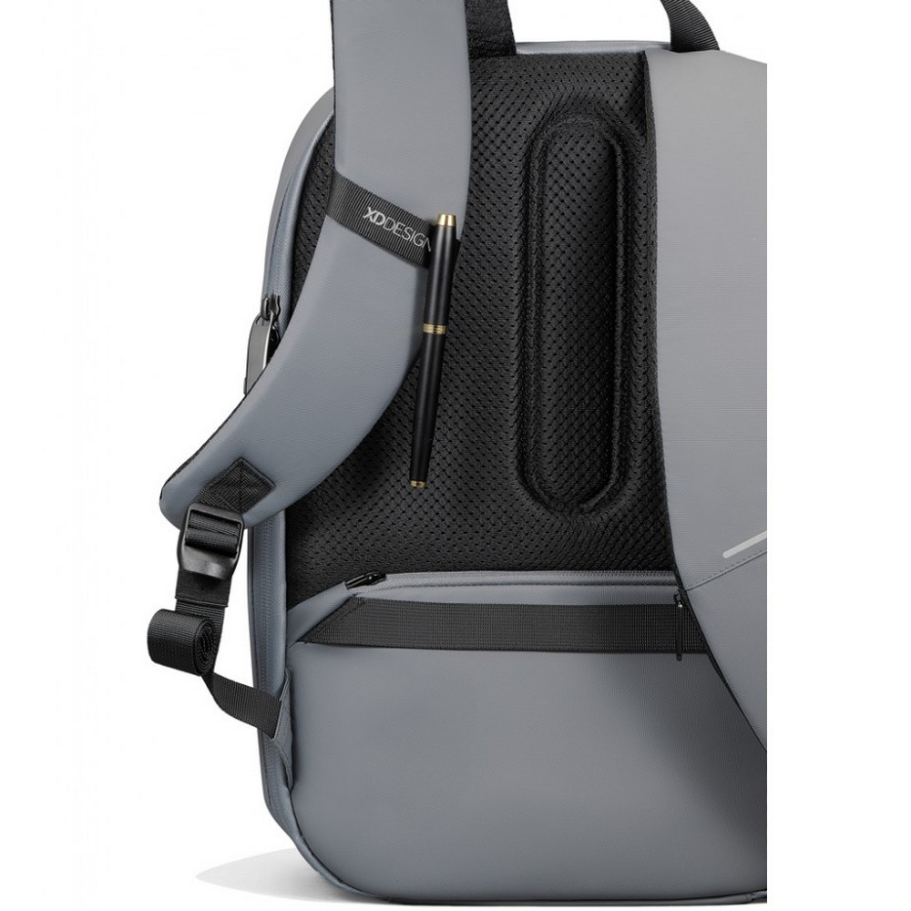 Рюкзак XD Design Bobby Edge Grey P706.2502
