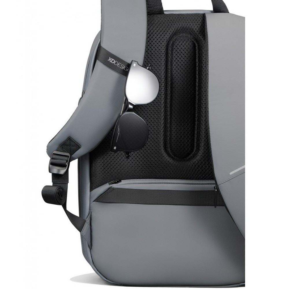 Рюкзак XD Design Bobby Edge Grey P706.2502