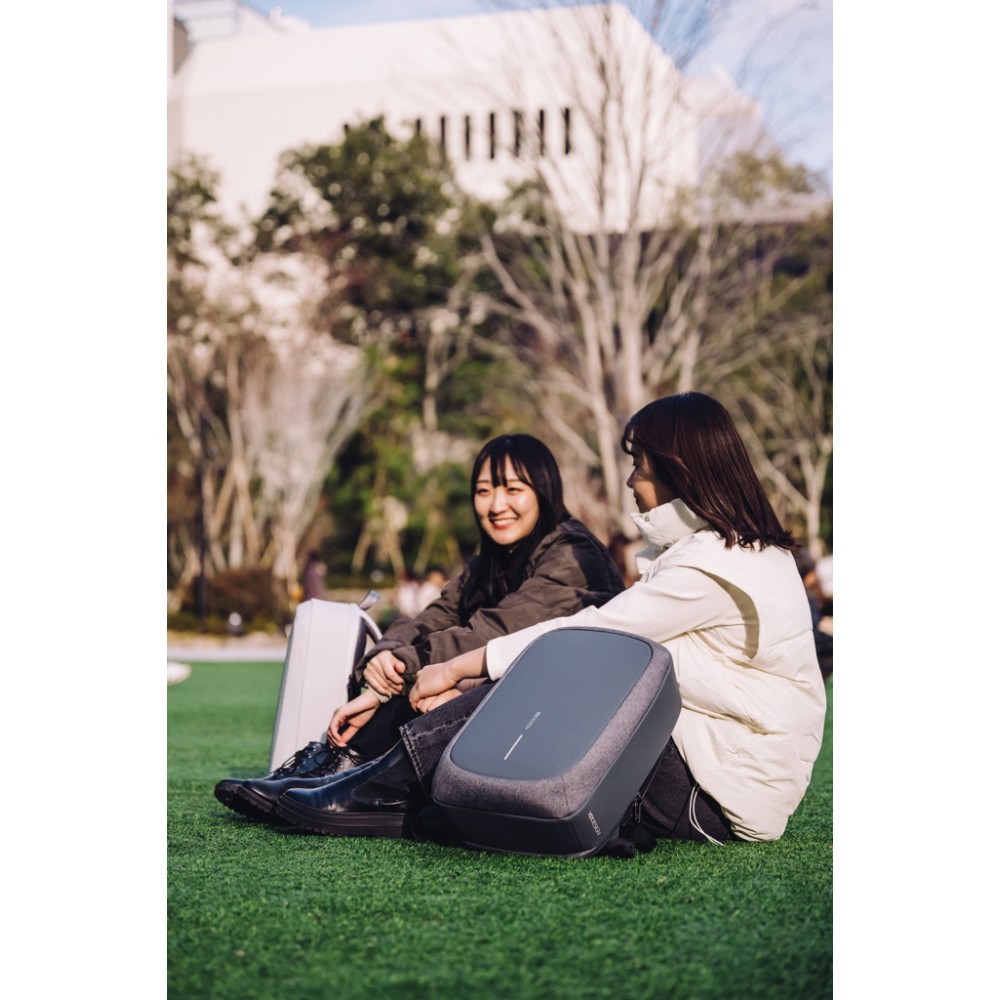 Рюкзак XD Design Bobby Edge Black P706.2501