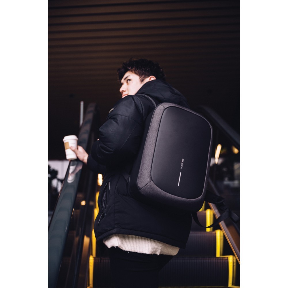 Рюкзак XD Design Bobby Edge Black P706.2501