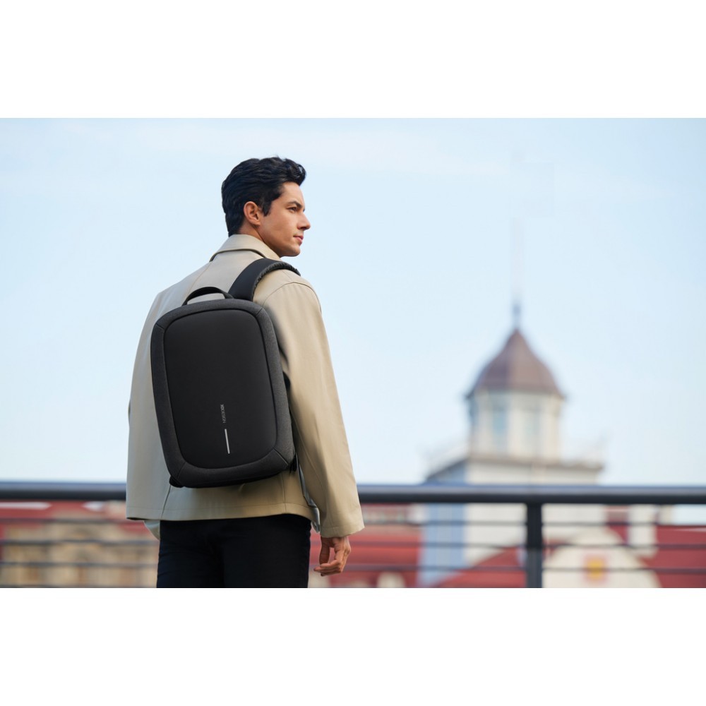 Рюкзак XD Design Bobby Edge Black P706.2501