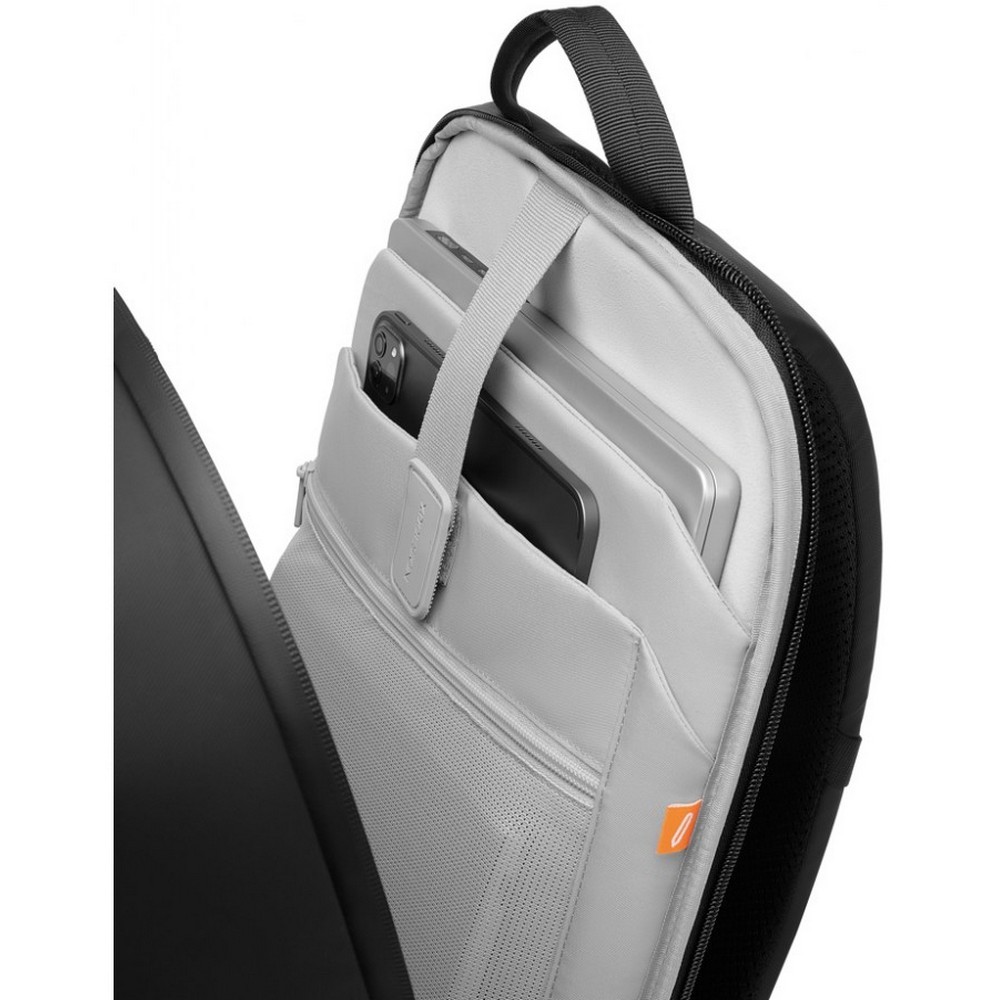 Рюкзак XD Design Bobby Edge Black P706.2501