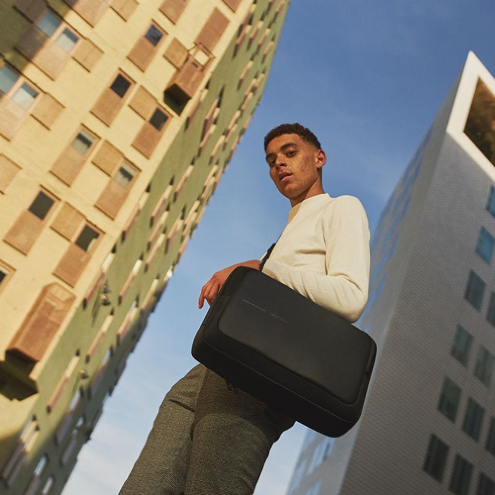 Рюкзак для ноутбука XD Design Bobby Bizz 2.0 16'' Black P705.921